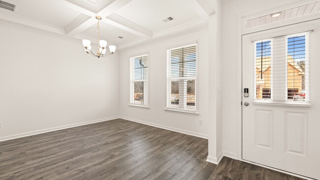 409 Hazel Dr, Locust Grove, GA 30248 - photo 6