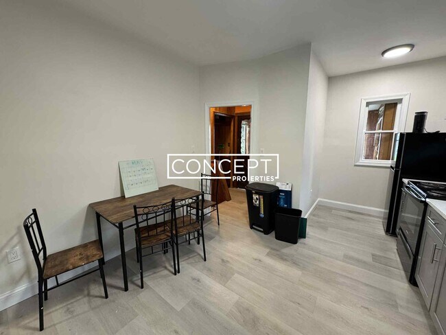 100 W Adams St unit 1CP, Somerville, MA 02144 - photo 3