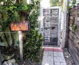 3117 Matilda St, Miami, FL 33133