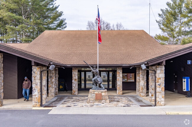 Stop by the Sycamore Shoals State Historic Park visitors center to learn local history.