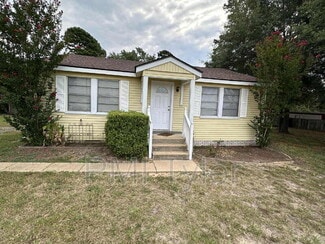 107 Tracy Lynn St, Longview, TX 75604