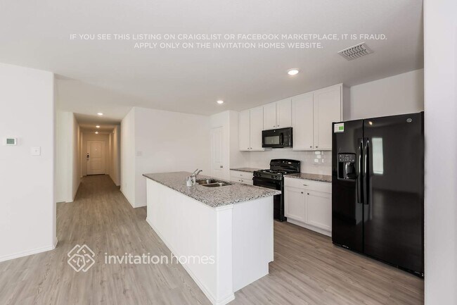 4060 Mountain Meadow Rd, Crowley, TX 76036 - photo 6