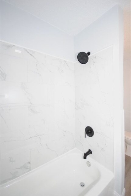 72 Hall St unit 2, Springfield, MA 01108 - photo 3