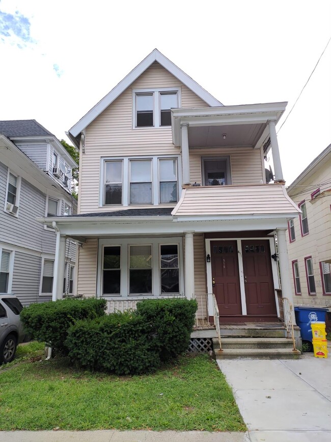 371 Norton St Unit 3, New Haven, CT 06511