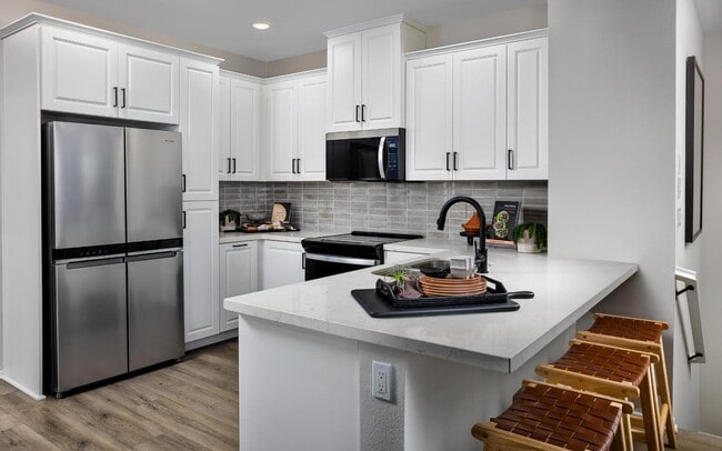 4090 S Sunflower Paseo unit 36578903, Ontario, CA 91761 - photo 3