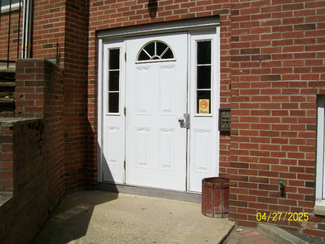 137 Howe Ave Unit 8, Shelton, CT 06484