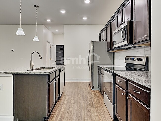 121 Sweet Gum Dr, Summerville, SC 29485 - photo 4