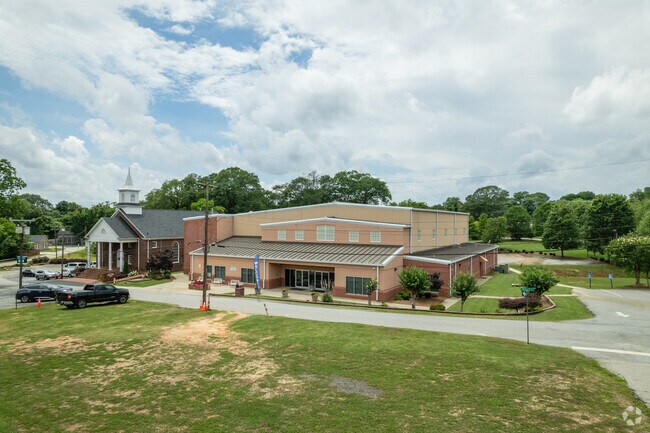 Best Skills Academy is a private school in the area.