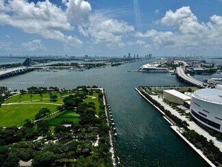 900 Biscayne Blvd, Miami, FL 33132