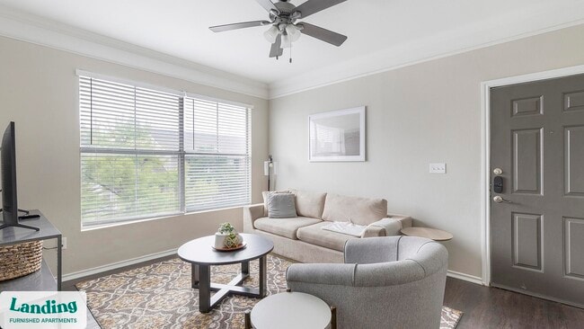 5350 Fossil Creek Blvd unit 433, Haltom City, TX 76137 - photo 2