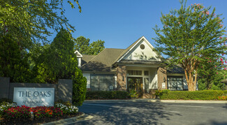 1200 Oaks Dr, Birmingham, AL 35209