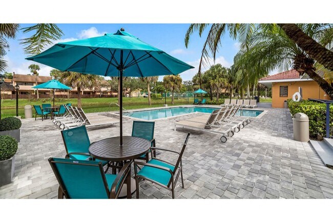 Midora at Woodmont, Tamarac, FL 33321 - photo 5