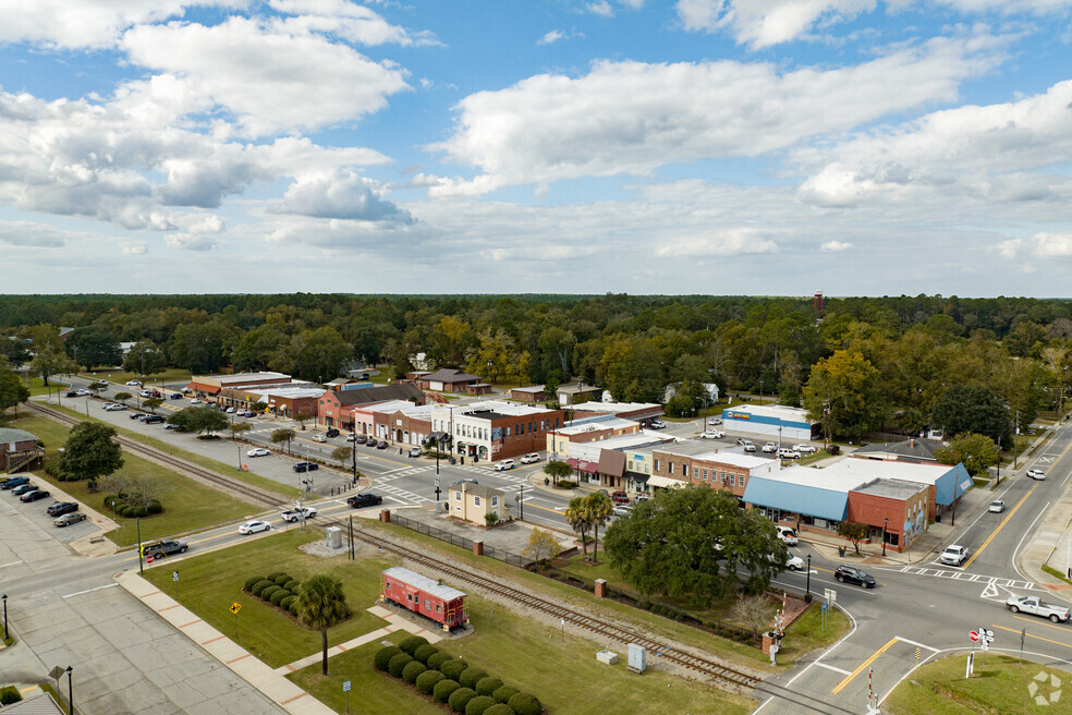 Neighborhood_Pembroke_Final_010423