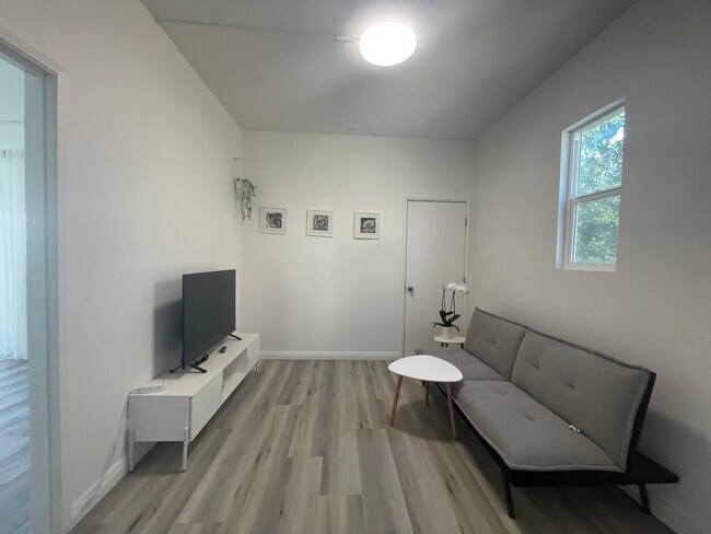 3058 Galloping Hills Rd unit Harmony unite, Chino Hills, CA 91709 - photo 6