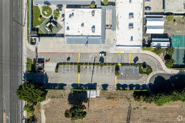 The pick up and drop off area at Howard Tanner School in Paramount.