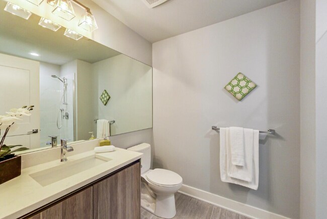 NEW - Arthurs of Old Town Apartments, Chicago, IL 60610 - photo 4