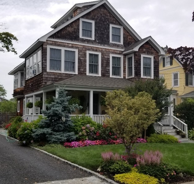 78 S Carll Ave unit 2, Babylon, NY 11702 - photo 2