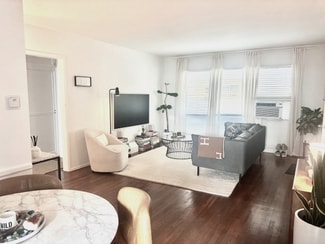 916 N Sweetzer Ave Unit L, West Hollywood, CA 90069