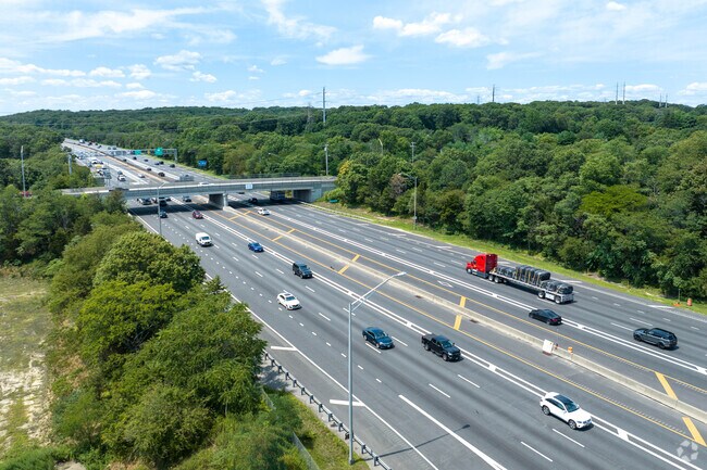 The Long Island Expressway runs through the town of Dix Hills.