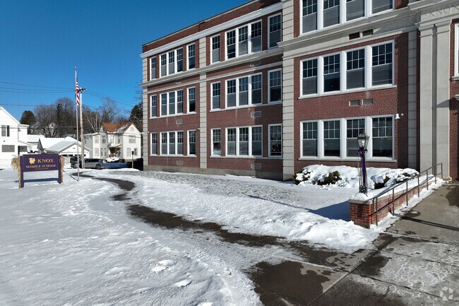 Knox Junior High School