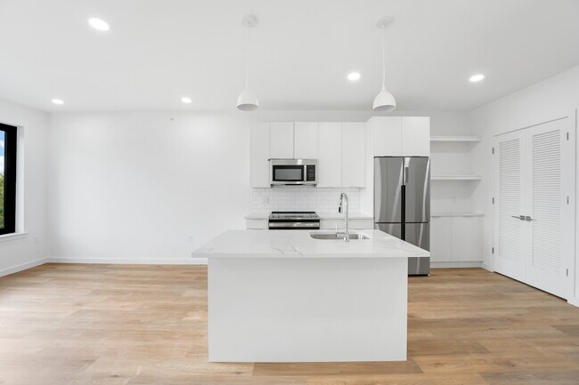 803 South, Plainfield, NJ 07062 - photo 3