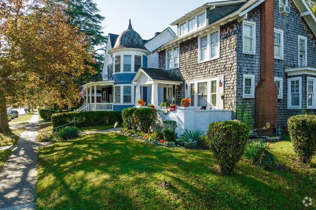 A row of unique architectural styles can be seen in Chestnut, like this Victorian style home.