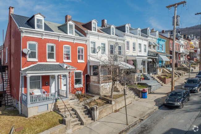 Street parking is the norm in District 6.