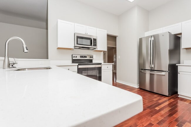 4703 Bear Claw Ct, Valrico, FL 33594 - photo 6