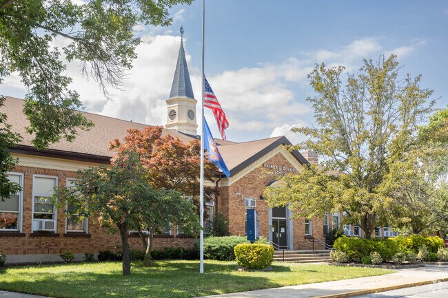 Most parents of students at Maurice Downing School in Malverne give it favorable reviews.
