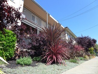 3405 Dimond Ave, Oakland, CA 94602
