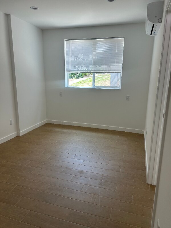 3229 W 73rd St unit 1.2, Los Angeles, CA 90043 - photo 6