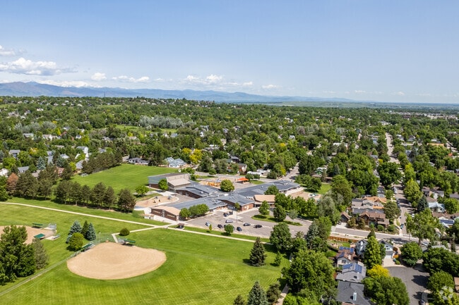 An aerial view showing the campus at Louisville Elementary School in Louisville, Colorado.