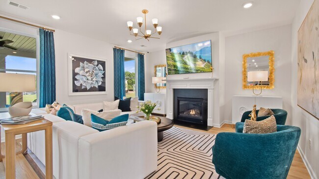 1004 Linford Ct, Locust Grove, GA 30248 - photo 7