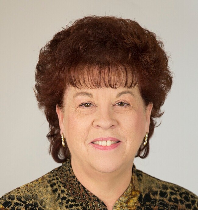 Sharron Minnich