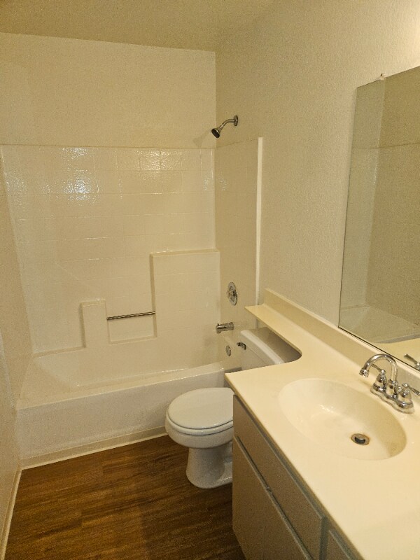 1141 Persimmon Ave unit 13, El Cajon, CA 92021 - photo 3