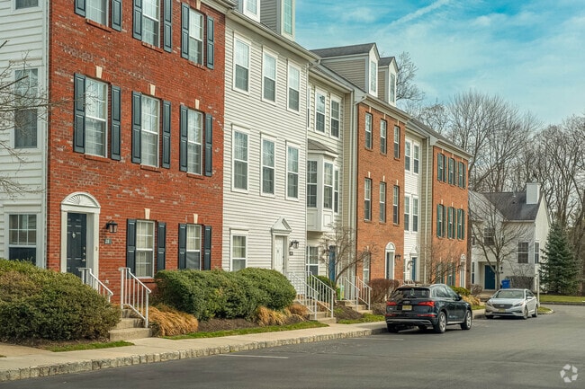 Row of townhomes in Florham Park.