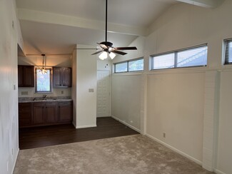 333 Northeast Dr, Fort Wayne, IN 46825