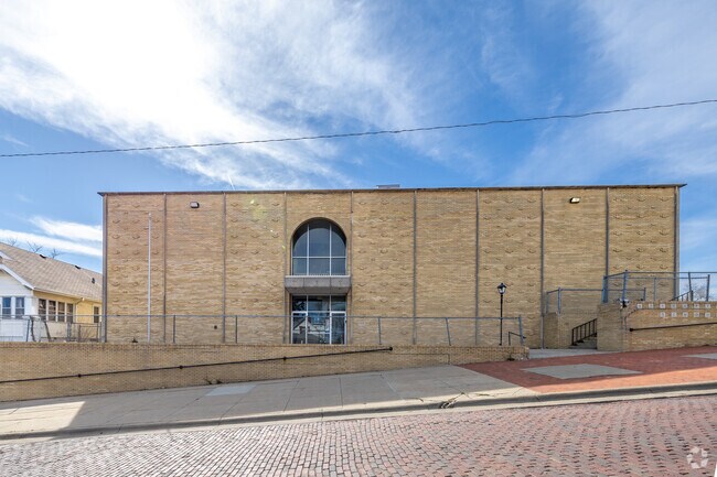 In Omaha there are many Catholic education options such as Assumption-Guadalupe School.
