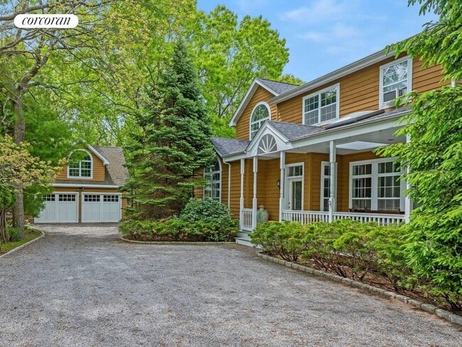 5 van Scoys Path E, East Hampton, NY 11937 - photo 3