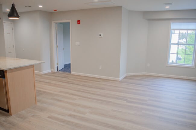 Joslen Commons Apartments, Hudson, NY 12534 - photo 3