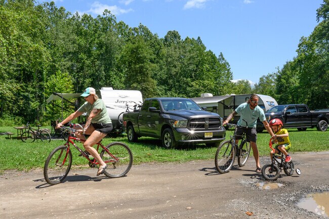 Thousand Trails Rondout Valley is a popular RV resort for campers in Accord.