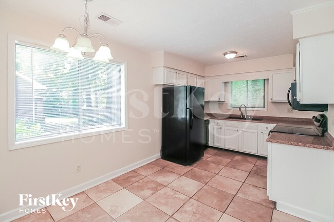 205 Lanyard Loop, Peachtree City, GA 30269 - photo 4