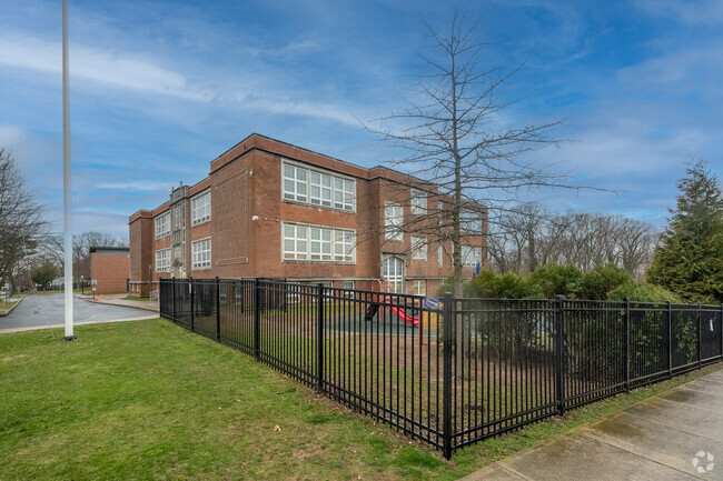 Nathan Hale School