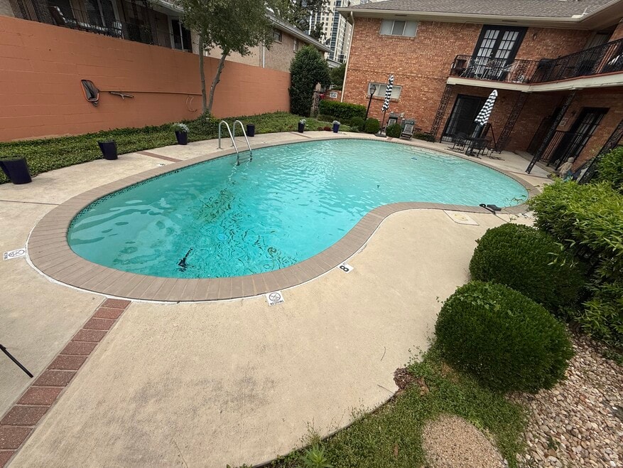 8618 Baltimore Dr unit 102A, Dallas, TX 75225 - photo 1