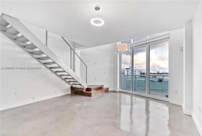 2000 Bay Dr unit 402, Miami Beach, FL 33141 - photo 4