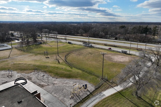 Lake Village Elementary School has plenty of after school activities.