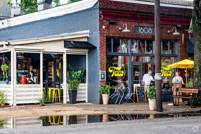 Bull Street Taco serves scratch-made Mexican dishes.