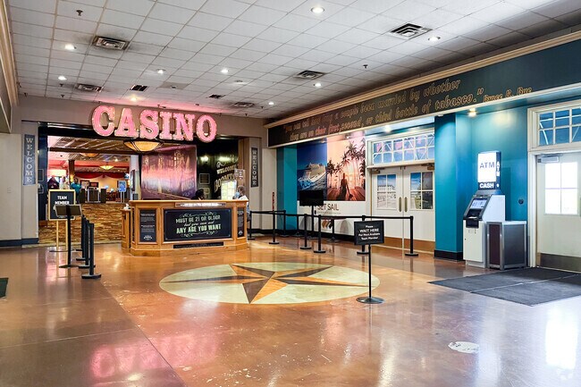 The Boomtown Casino provides entertainment right in the heart of the Harvey neighborhood.
