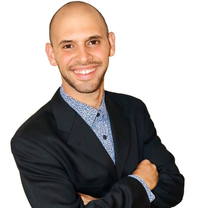 Sebastian Angulo