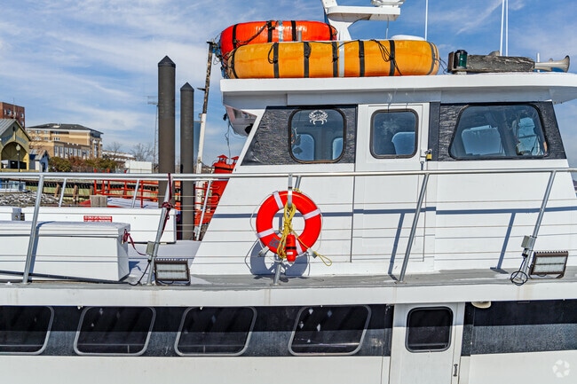 State Street, a revitalized resort town, offers the perfect balance of small-town charm and easy access to New York City